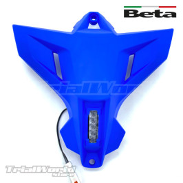 Scheinwerfer mit Licht für Beta EVO in blauer Farbe