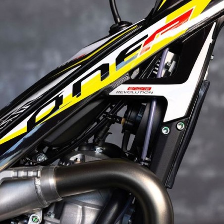 TRRS ONE R 300 2025