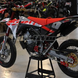 FANTIC XMF 125 4T SUPERMOTARD COMPETITION RED 2025 - 2026 2