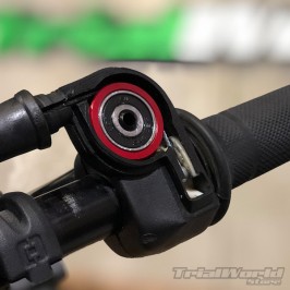 Roulette de l'accélérateur avec palier d'accélérateur de moto trial