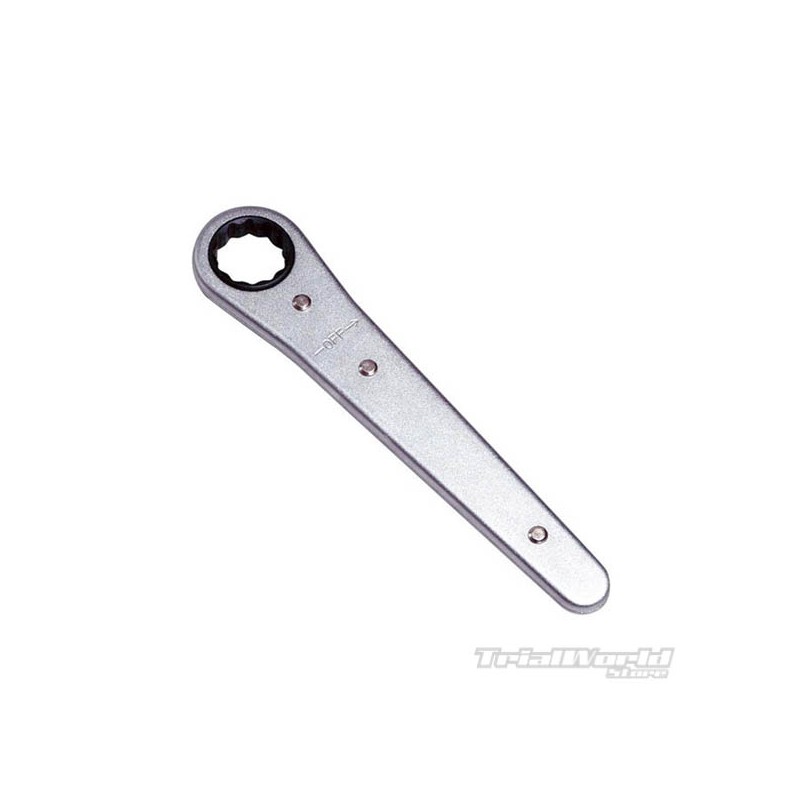 Automatic spark plug spanner for motorbikes